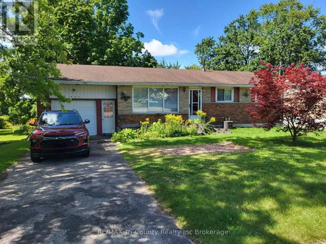 446 NORWICH AVENUE, Woodstock (Woodstock - South), Ontario N4S3W5