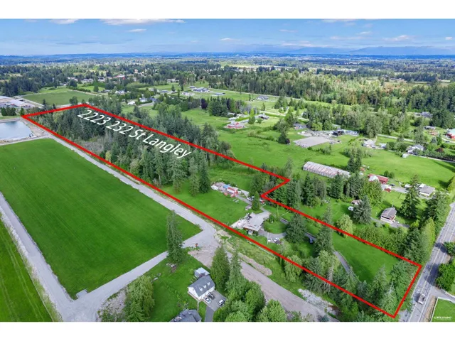 2223 232 STREET, Langley, British Columbia V2Z2Z9