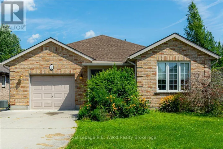 2 ORIOLE CRESCENT, Woodstock (Woodstock - North), Ontario N4T1T1