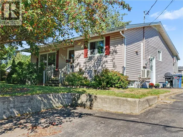 130 Kirkpatrick Street, Woodstock, New Brunswick E7M2B1
