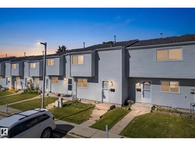 141 DICKINSFIELD CO NW, Edmonton, Alberta T5E5V8