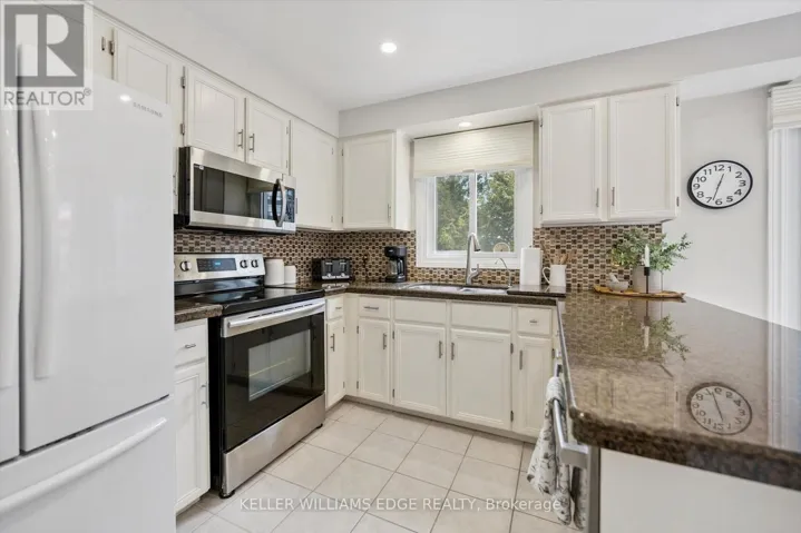 8 - 2155 DUNCASTER DRIVE, Burlington (Brant Hills), Ontario L7P4R3