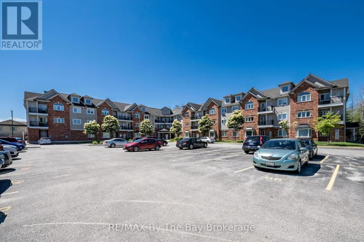 202 – 16 WESTBURY ROAD, Wasaga Beach, Ontario L9Z0B8