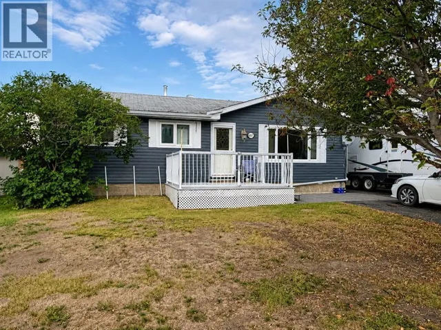 607 6 Avenue, Beaverlodge, Alberta T0H0C0
