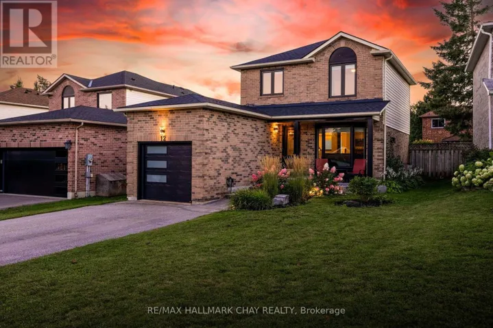 12 GRASETT CRESCENT, Barrie (West Bayfield), Ontario L4N6Z8