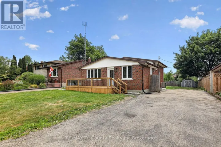 61 AIREY AVENUE, St. Thomas, Ontario N5R1E1