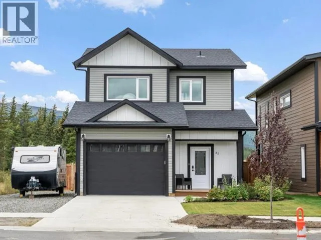 32 EUGENE AVENUE, Whitehorse, Yukon Y1A0S9
