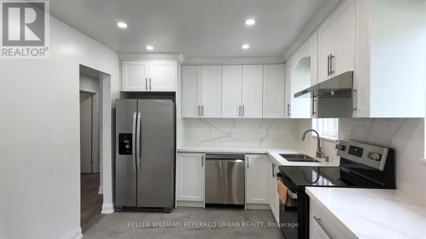 36 YUCATAN ROAD, Toronto (Pleasant View), Ontario M2H2K8