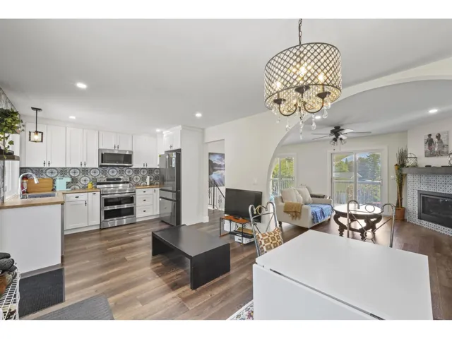 34941 DOUGLAS AVENUE, Mission, British Columbia V2V6S3
