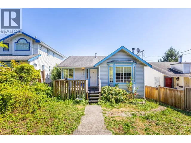 1253 JOHNSON STREET, Coquitlam, British Columbia V3B4T3