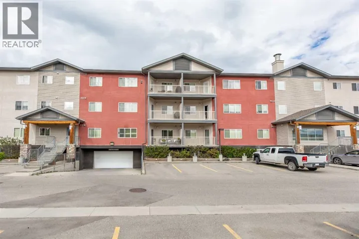 309, 109 Seabolt Drive, Hinton, Alberta T7V1K2