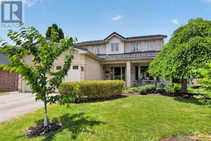 46 GARDEN WALK, London South (South N), Ontario N6J4W9