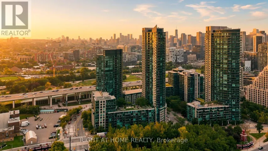 321 - 231 FORT YORK BOULEVARD, Toronto (Niagara), Ontario M5V1B2