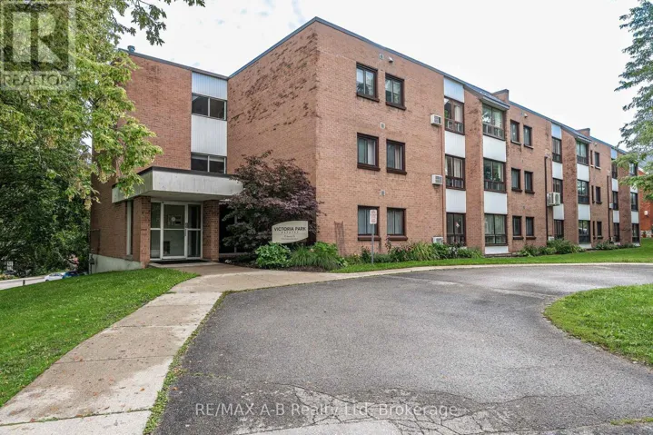104 - 97 HURON STREET, Stratford, Ontario N5A5S7