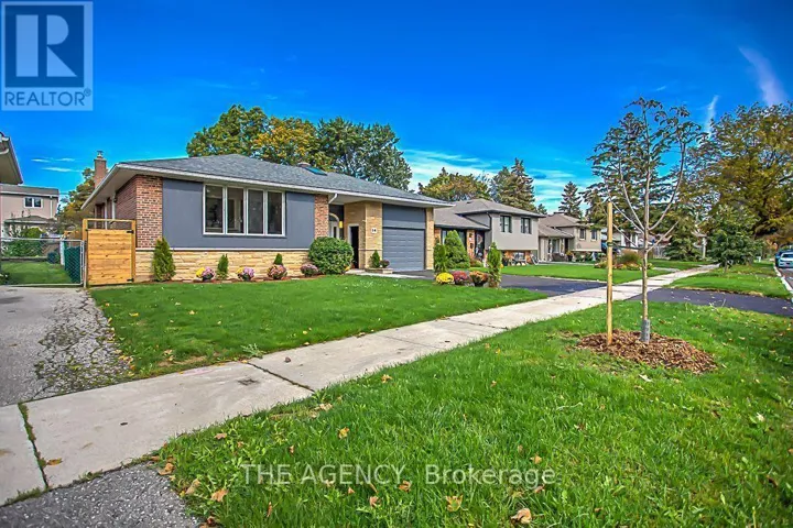 MAIN - 14 WARESIDE ROAD, Toronto (Etobicoke West Mall), Ontario M9C3B2