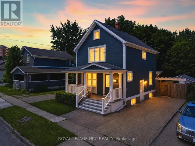 5 GREENLAW PLACE, St. Catharines (Downtown), Ontario L2R4S5