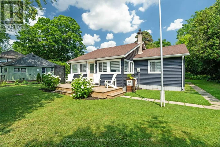 20 TUYLL STREET, Bluewater (Bayfield), Ontario N0M1G0
