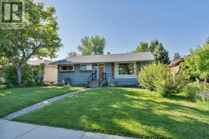 1814 14 Avenue, Lethbridge, Alberta T1K0V1