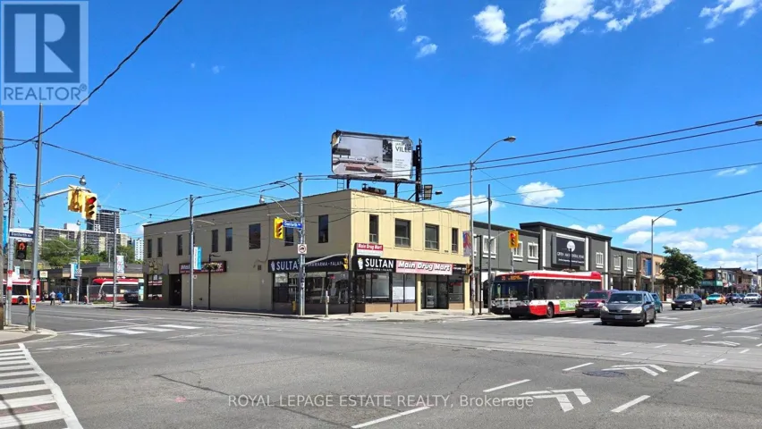 2558 DANFORTH AVENUE, Toronto (East End-Danforth), Ontario M4C1L3
