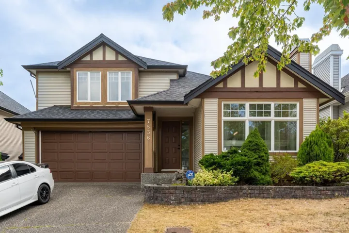 7536 147A STREET, Surrey, British Columbia V3S8Y6