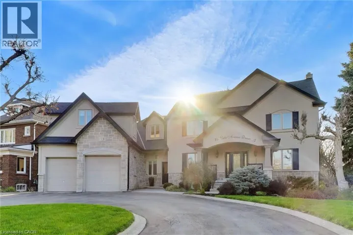 73 LAKE AVENUE Drive, Stoney Creek, Ontario L8G1X7