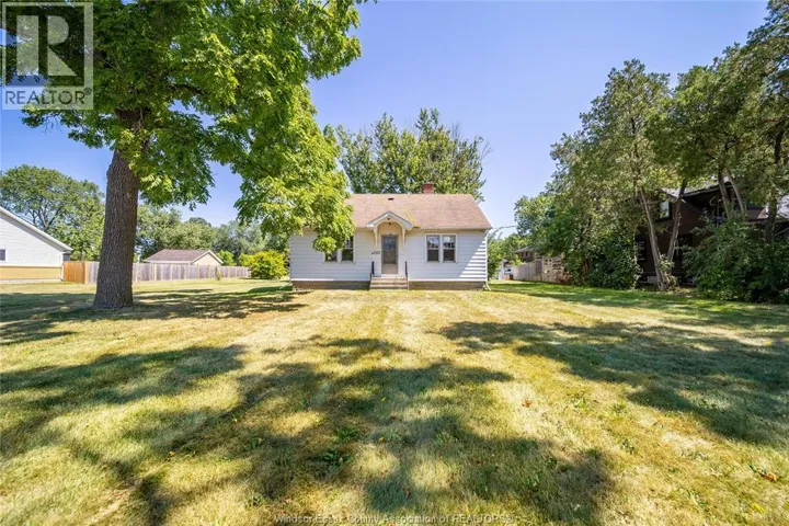 4262 HOWARD PLACE, Windsor, Ontario N9G1P3