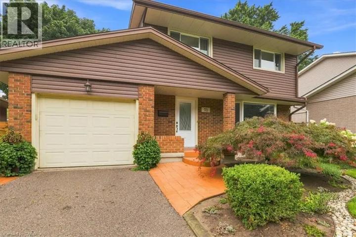 71 GREENOCK Drive, Kitchener, Ontario N2E2J9