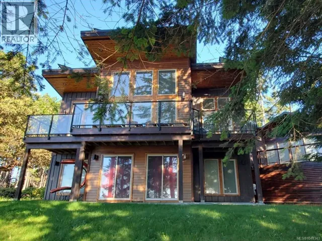 733 Berry Point Rd, Gabriola Island, British Columbia V0R1X1