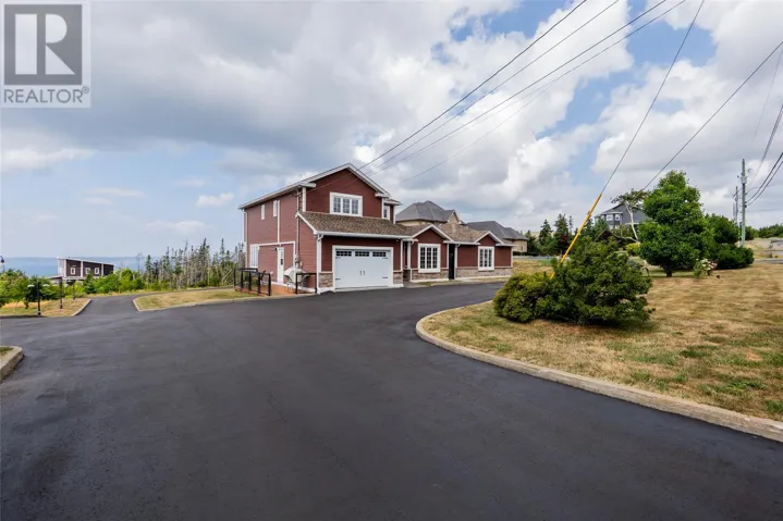 15 Everest Street, Paradise, Newfoundland & Labrador A1L0B7