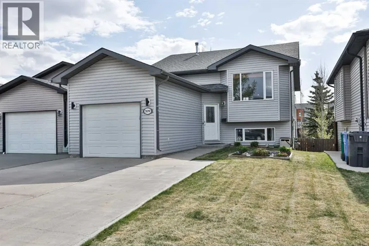 709 Blackfoot Terrace W, Lethbridge, Alberta T1K7Y6