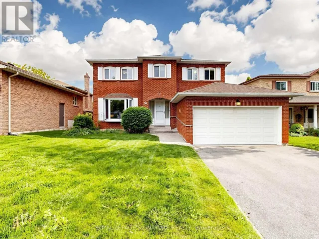94 HOWLETT AVENUE, Newmarket (Huron Heights-Leslie Valley), Ontario L3Y5S5