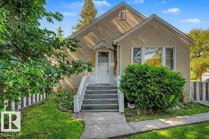 11348 85 ST NW, Edmonton, Alberta T5B3C8
