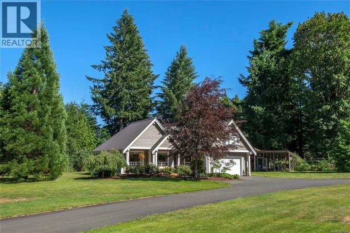 2435 Charleville Rd, Campbell River, British Columbia V9W4N4