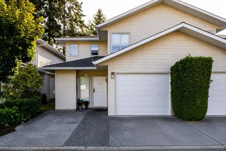 49 16016 82 AVENUE, Surrey, British Columbia V4N0N7