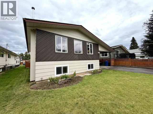 4280 FIRST AVENUE, Smithers, British Columbia V0J2N0