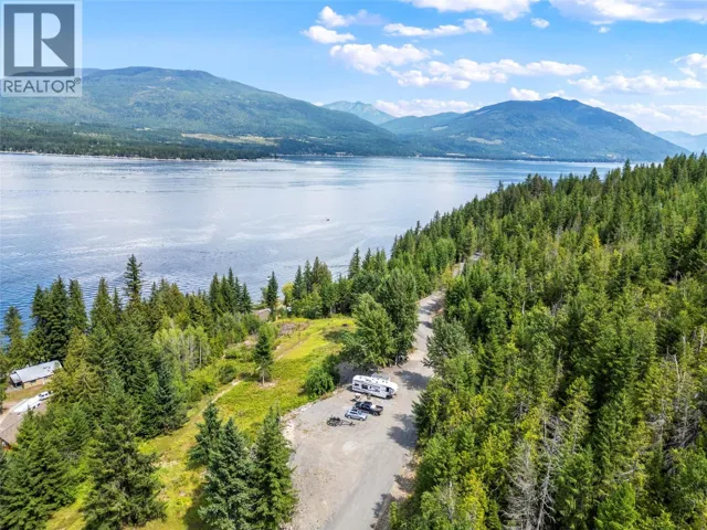 3560 Eagle Bay Road, Blind Bay, British Columbia V0E1H1