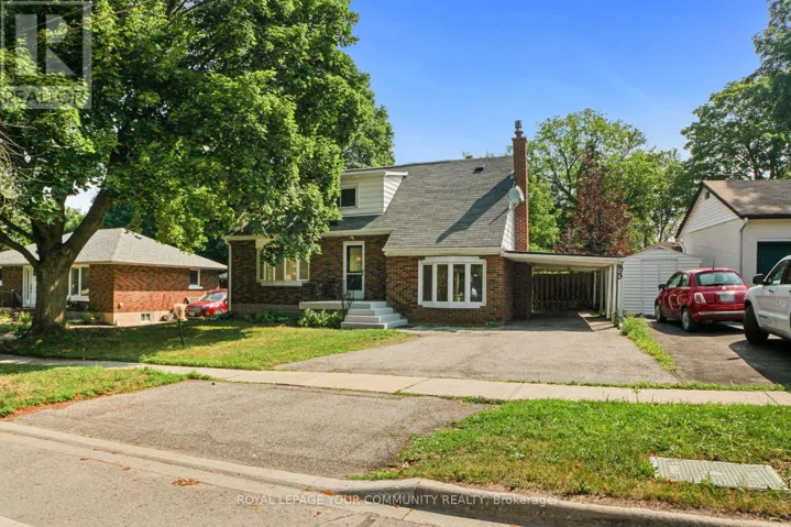 MAIN & 2ND - 83 LUNDY'S LANE, Newmarket (Huron Heights-Leslie Valley), Ontario L3Y3R9