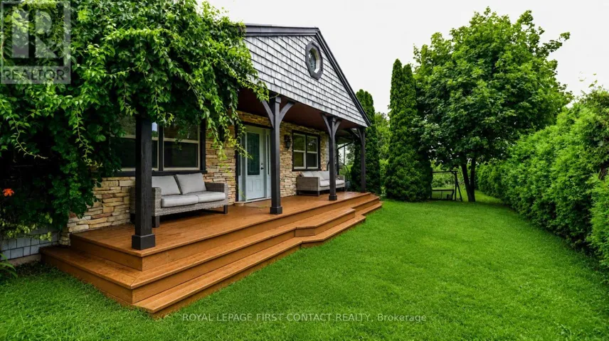 523 LAKE DRIVE E, Georgina (Historic Lakeshore Communities), Ontario L0E1S0