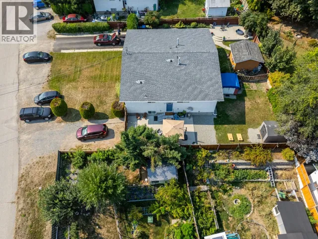 2440 Margaret Road, West Kelowna, British Columbia V0H1Z2