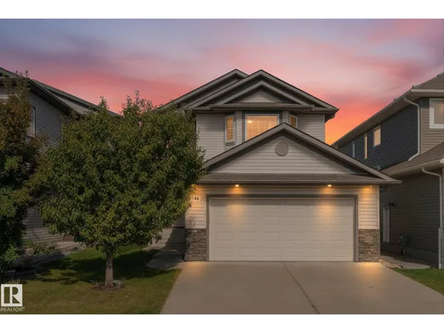 54 WOODHILL LN, Fort Saskatchewan, Alberta T8L0C9