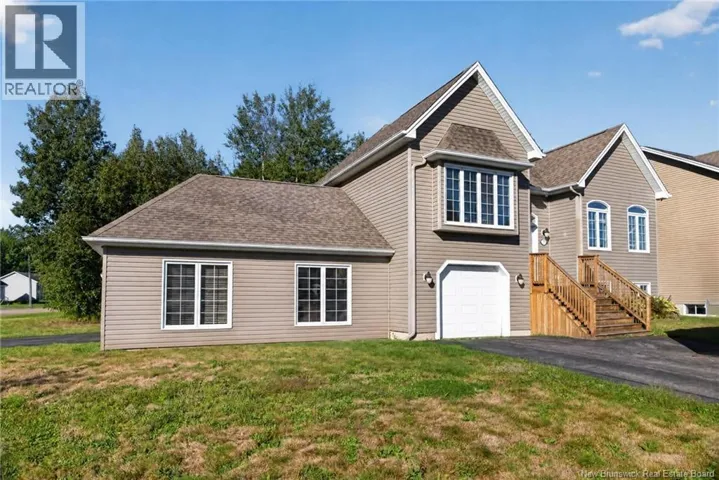 72 Bonaventure, Dieppe, New Brunswick E1A4S2
