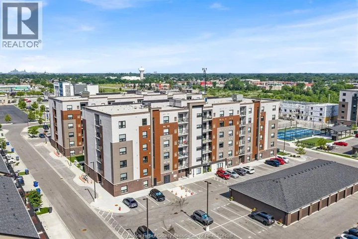728 BROWNSTONE DRIVE Unit# 602, Lakeshore, Ontario N9K0C3