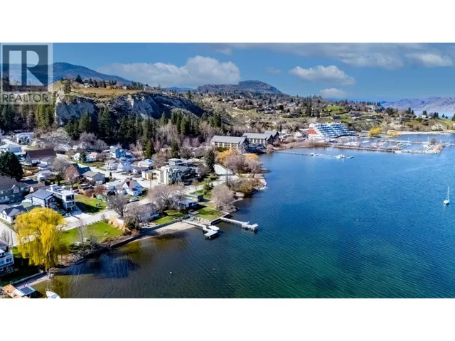 12210 LAKESHORE Drive S, Summerland, British Columbia V0H1Z1