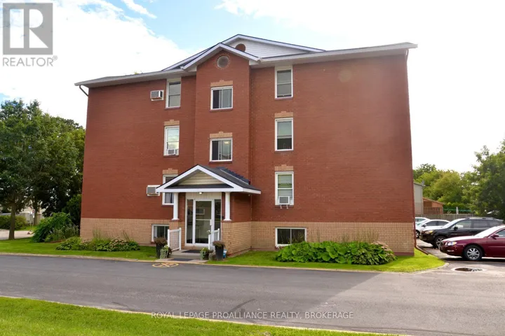 205 - 540 TALBOT PLACE, Gananoque, Ontario K7G3C6