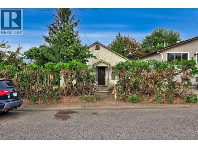322 LINDEN Avenue, Kamloops, British Columbia V2B2M9