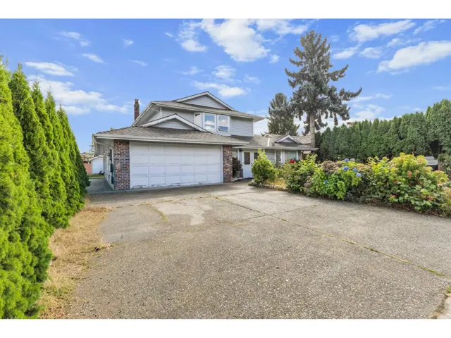 3504 CRESTON DRIVE, Abbotsford, British Columbia V2T5B8