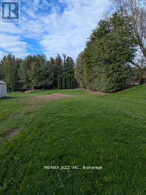 396 NORTH SCUGOG COURT, Clarington (Bowmanville), Ontario L1C6T1