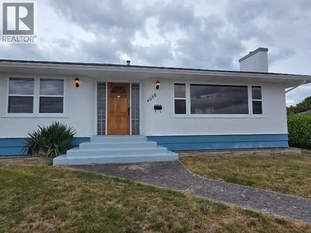 4038 WHALEN AVE, Powell River, British Columbia V8A2T7