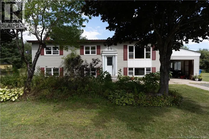 14 Rockcliff Boulevard, Miramichi, New Brunswick E1V7C5