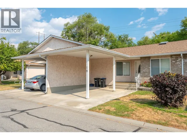 115 REDWING Place Unit# 18, Oliver, British Columbia V0H1T4